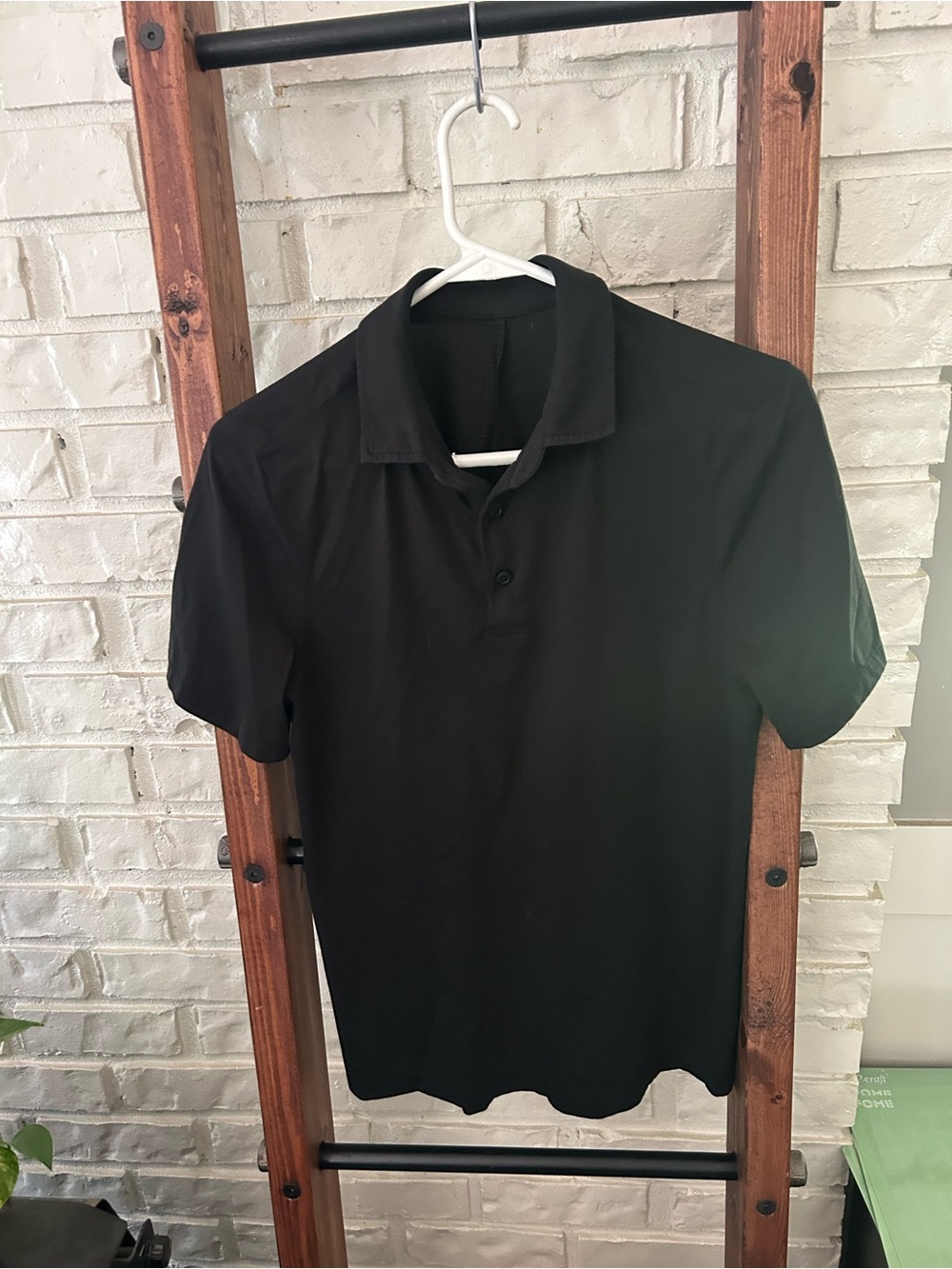 Lululemon Mens black polo Size S